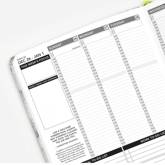 Passion Planner: Weekly 2022 - Picture 2 of 5